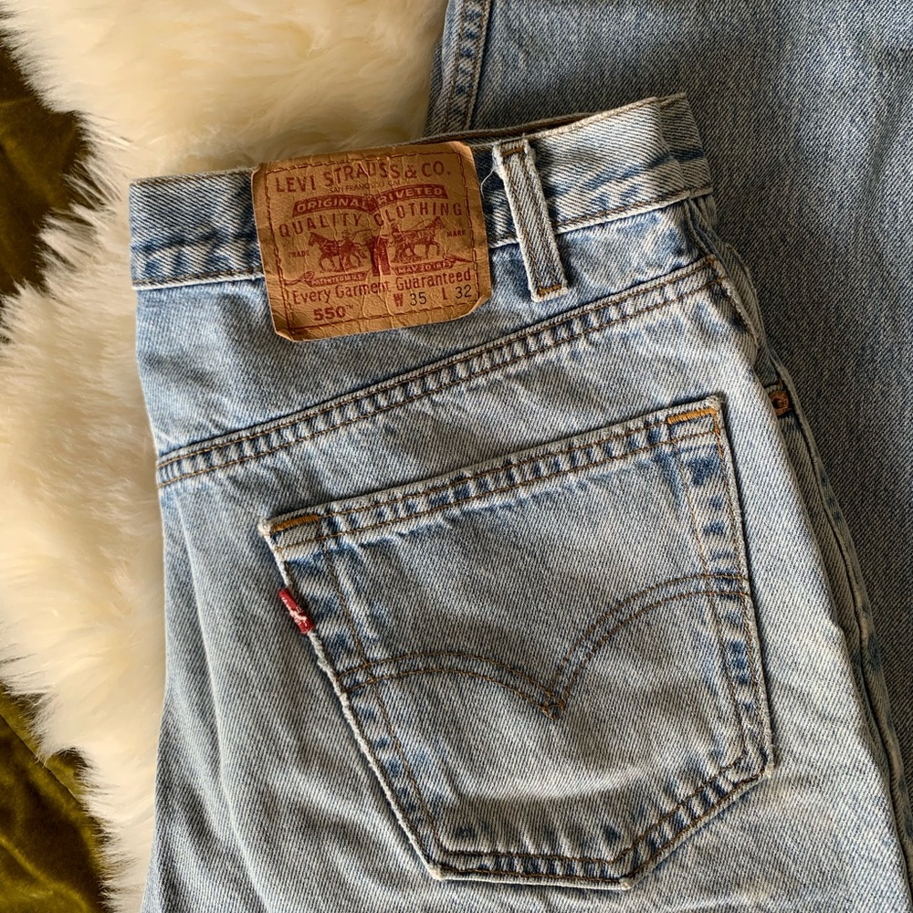 Classic Levi’s 550 Jeans